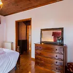 Nyaraló Casa Outeiro De Cima - Casa Rustica Tipica Serrana - - Serra Da Estrela *